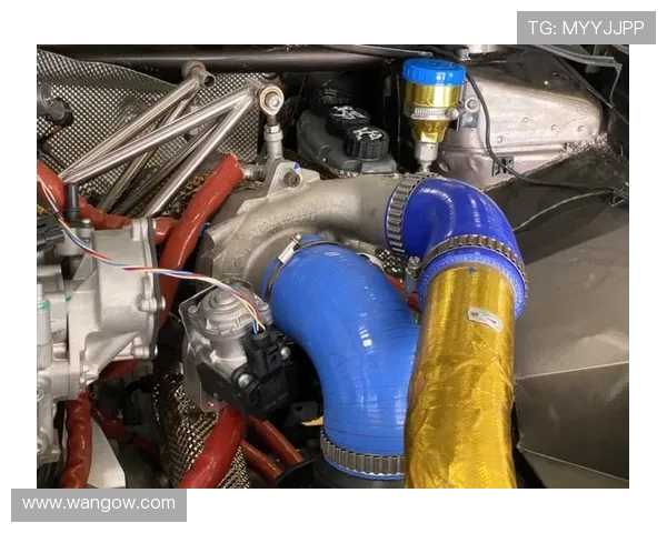 全球顶级赛车场维修间的工作流效率优化谈